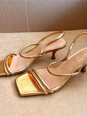 Seychelles Gold Metallic Strappy Slingback Heels